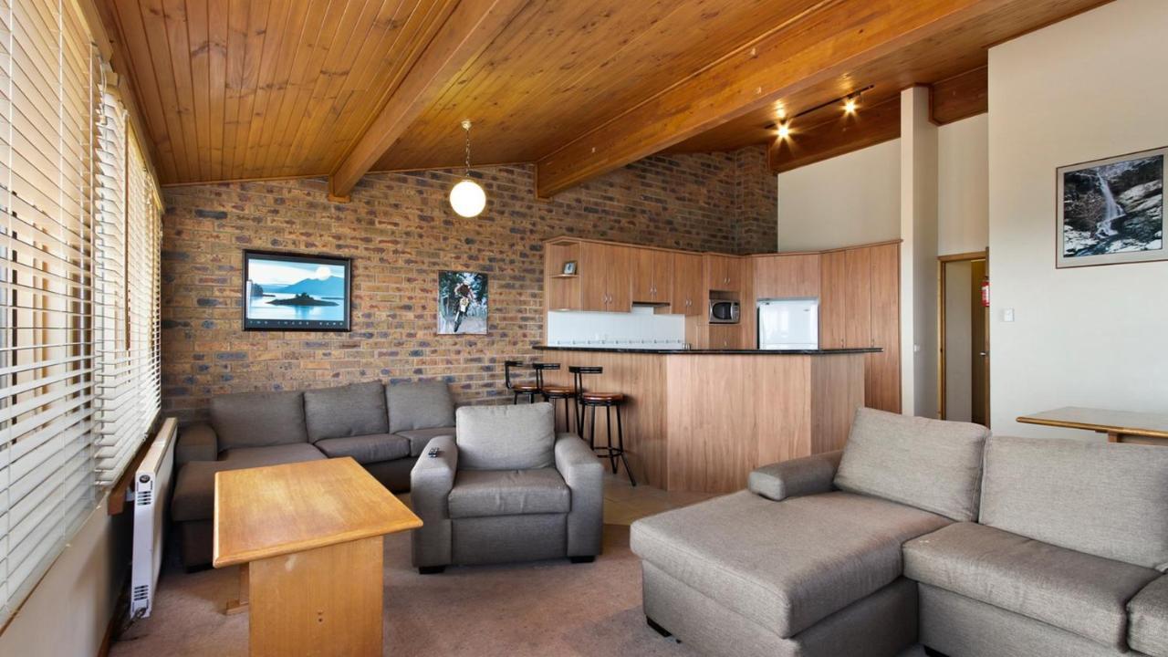 Lawlers 34 Apartment Mount Hotham Bagian luar foto